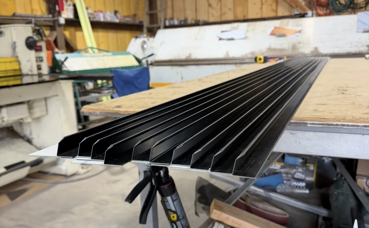 Gallery photos for 1-Inch Snap-Lock Standing Seam Metal Porch Roof in Portland Oregon: Image #2